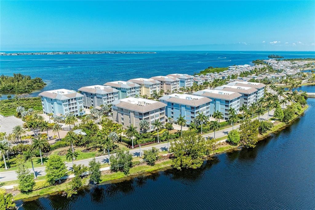 Property for sale at 395 ARUBA CIRCLE UNIT 402, BRADENTON, FL, 34209