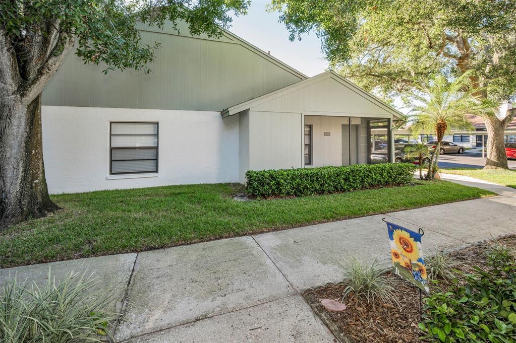 Property for sale at 3500 MAGNOLIA RIDGE CIRCLE UNIT 405, PALM HARBOR, FL, 34684