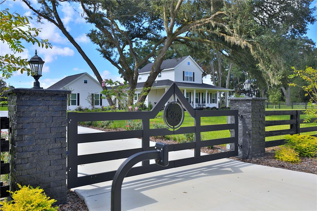 Property for sale at 1393 OXFORD PRESERVE TRL, OXFORD, FL, 34484