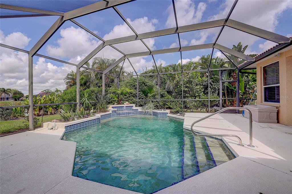 Property for sale at 12306 GREENBRIER WAY, LAKEWOOD RANCH, FL, 34202