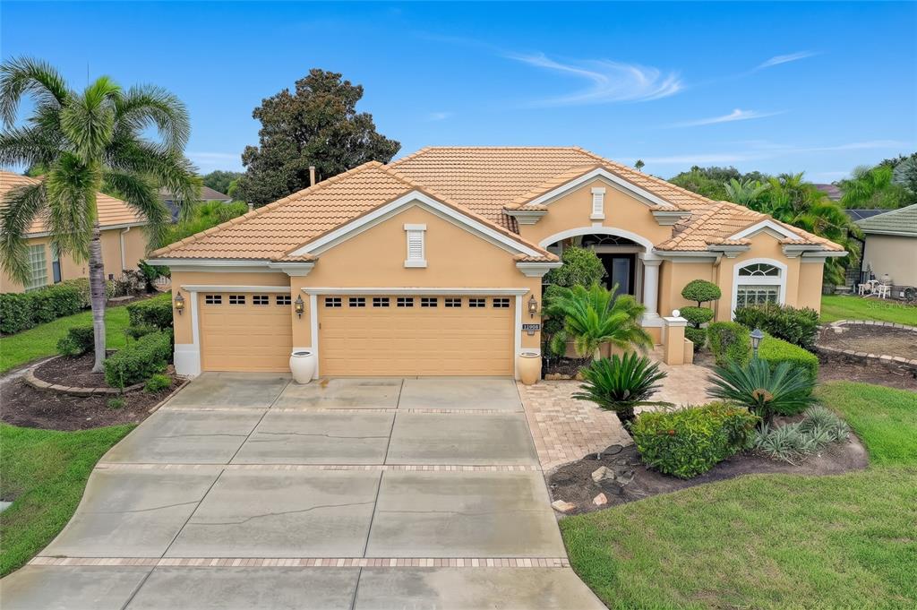 Property for sale at 12306 GREENBRIER WAY, LAKEWOOD RANCH, FL, 34202