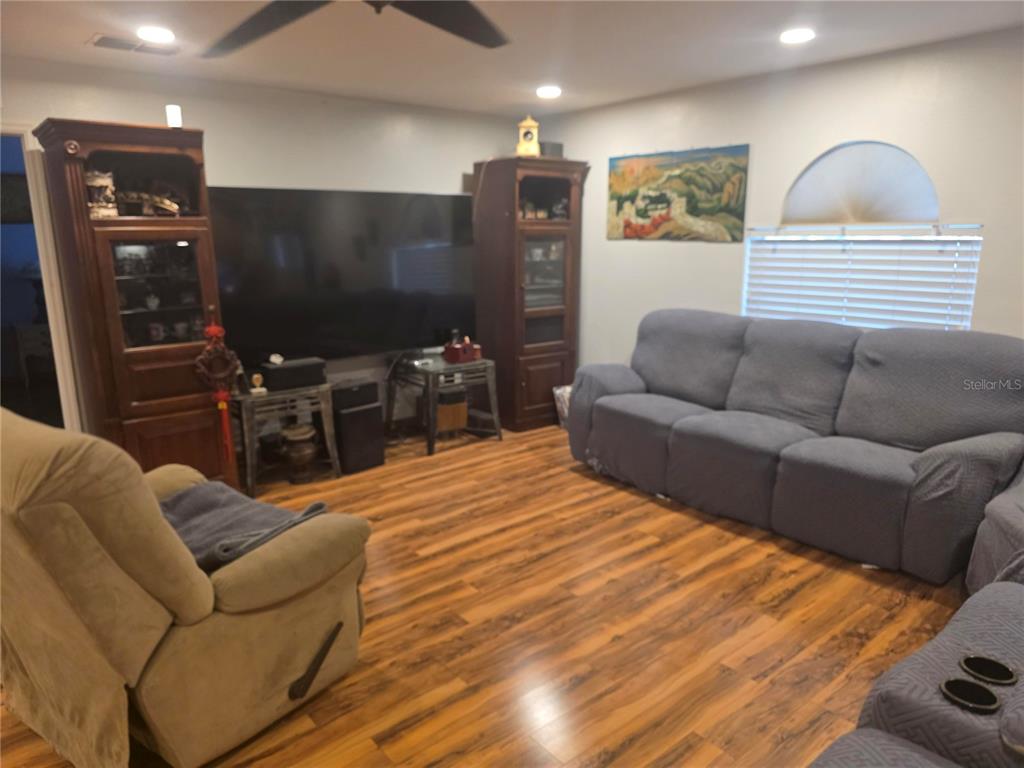Property for sale at 959 THOMAS ROAD, EAGLE LAKE, FL, 33839