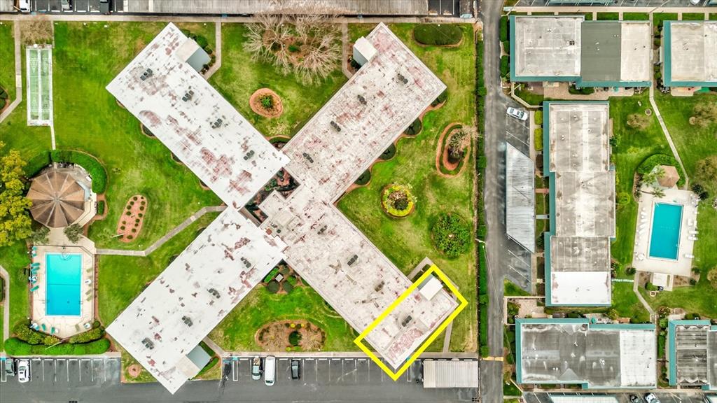 Property for sale at 333 LAKE HOWARD DR NW UNIT 314D, WINTER HAVEN, FL, 33880