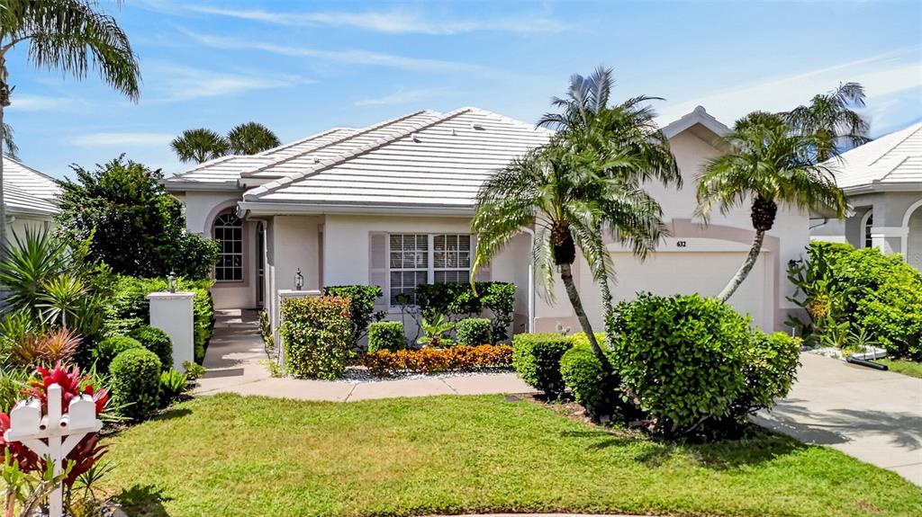 Property for sale at 632 CROSSFIELD CIRCLE UNIT 44, VENICE, FL, 34293