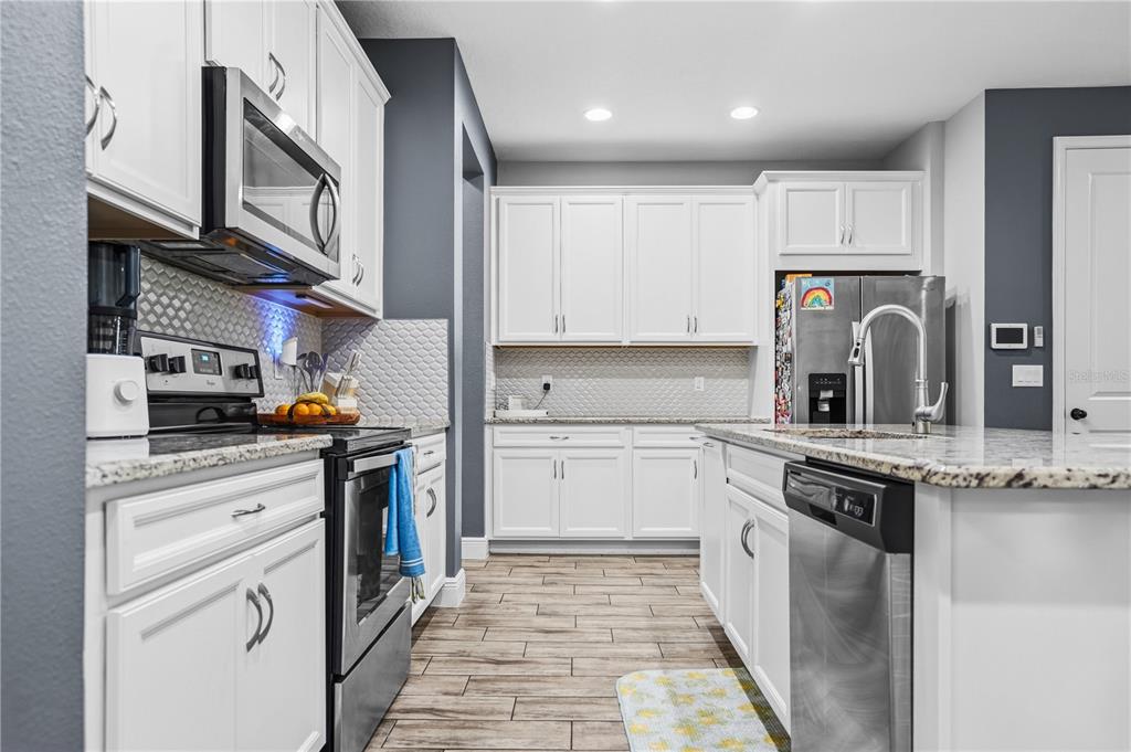 Property for sale at 1309 SUNSET WIND LOOP, OLDSMAR, FL, 34677