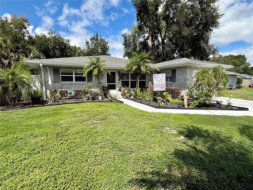 Property for sale at 400 BAYOU ROAD, WINTER HAVEN, FL, 33884