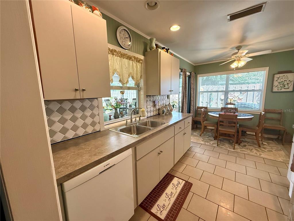 Property for sale at 400 BAYOU ROAD, WINTER HAVEN, FL, 33884