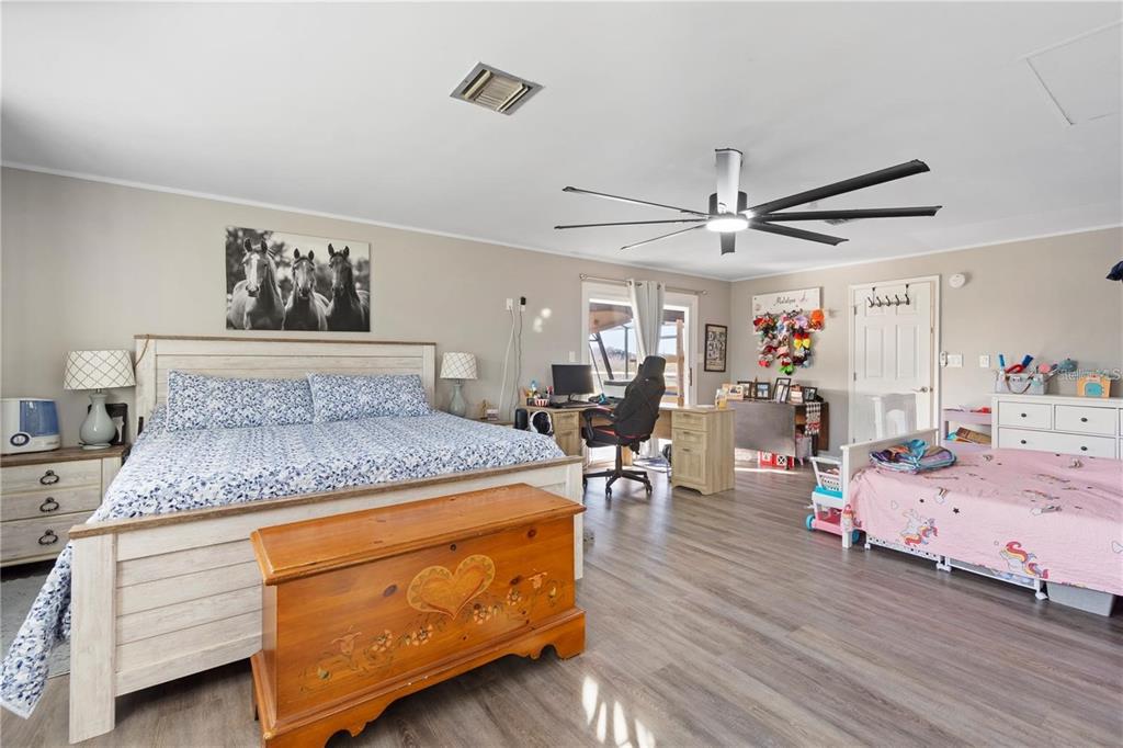Property for sale at 15525 VILLA CITY ROAD, GROVELAND, FL, 34736