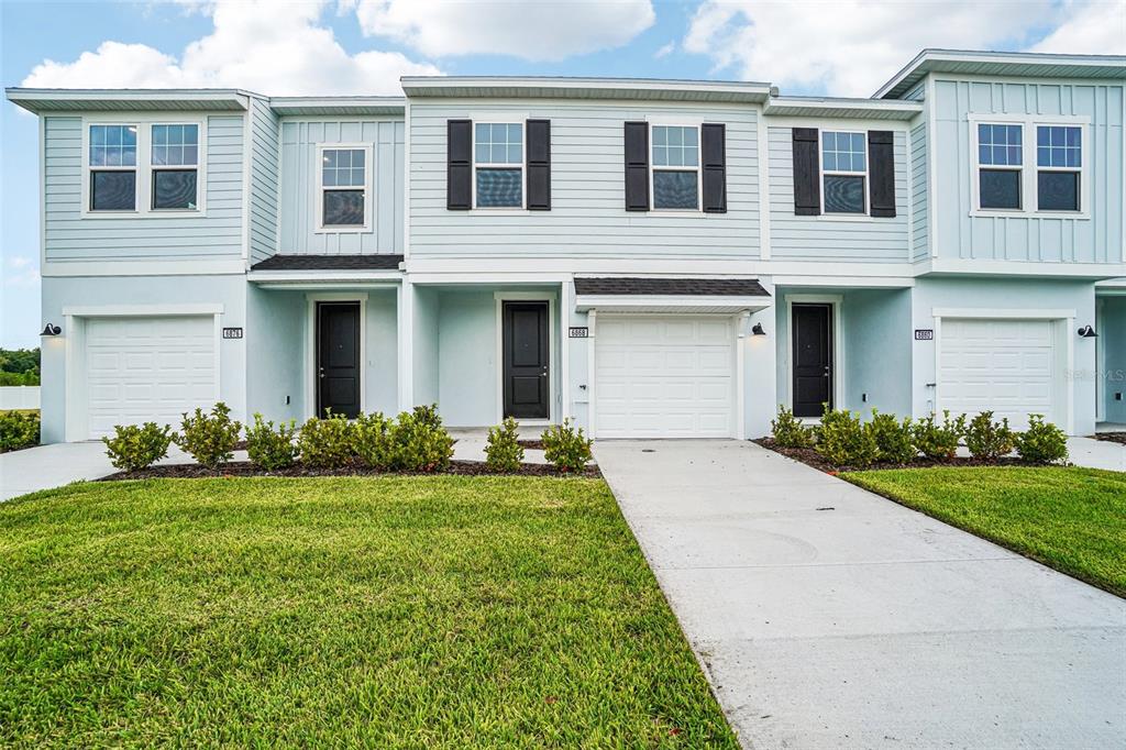 Property for sale at 6868 HOLCOMBE DOWN DRIVE, ZEPHYRHILLS, FL, 33541