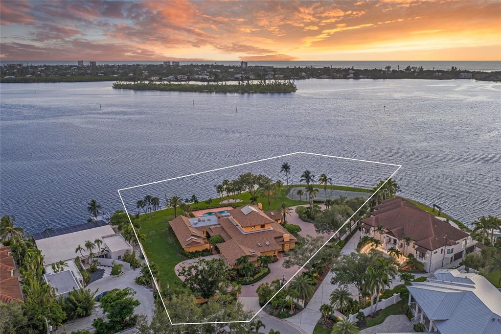 Property for sale at 1136 N LAKE SHORE DRIVE, SARASOTA, FL, 34231