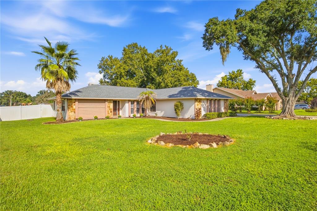 Property for sale at 7926 W RIDGE POINTE DRIVE, LAKELAND, FL, 33810