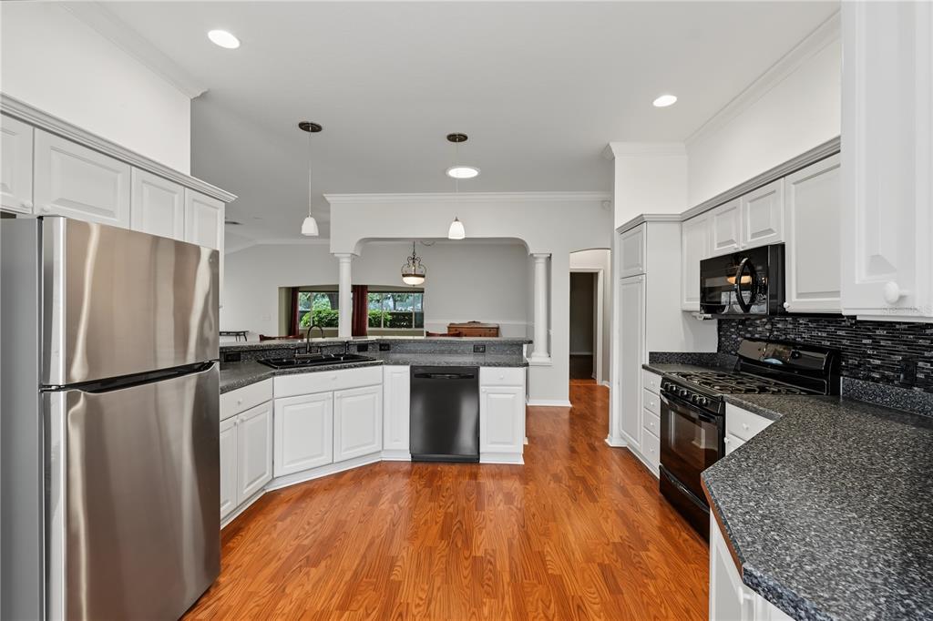 Property for sale at 556 KINGSTON WAY, THE VILLAGES, FL, 32162