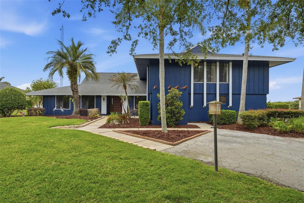 Property for sale at 29116 BEAUCLAIRE DRIVE, TAVARES, FL, 32778