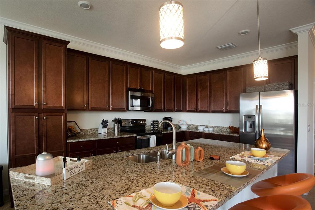 Property for sale at 17108 VARDON TERRACE UNIT 401, BRADENTON, FL, 34211