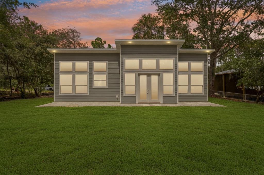 virtual rendering of back of home