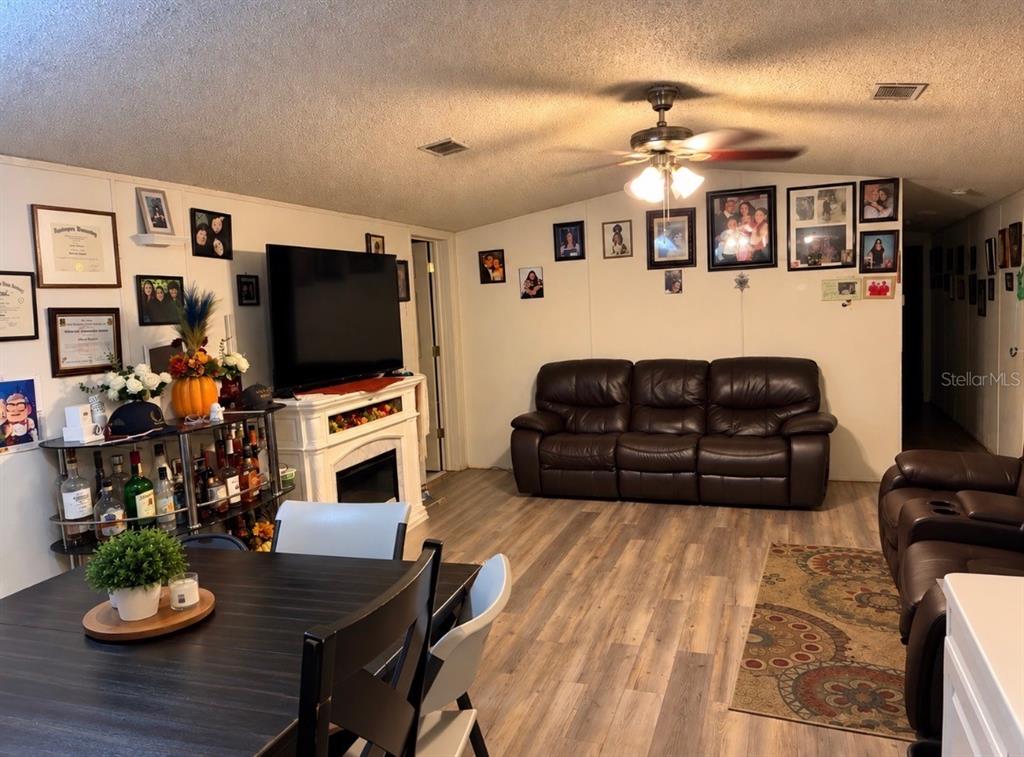 Property for sale at 11522 NORTH STREET, GIBSONTON, FL, 33534