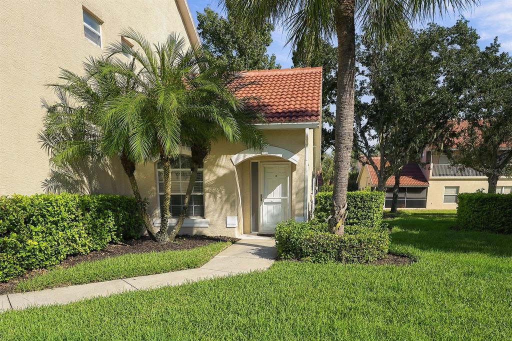 Property for sale at 7133 CEDAR HOLLOW CIRCLE UNIT 22-102, BRADENTON, FL, 34203