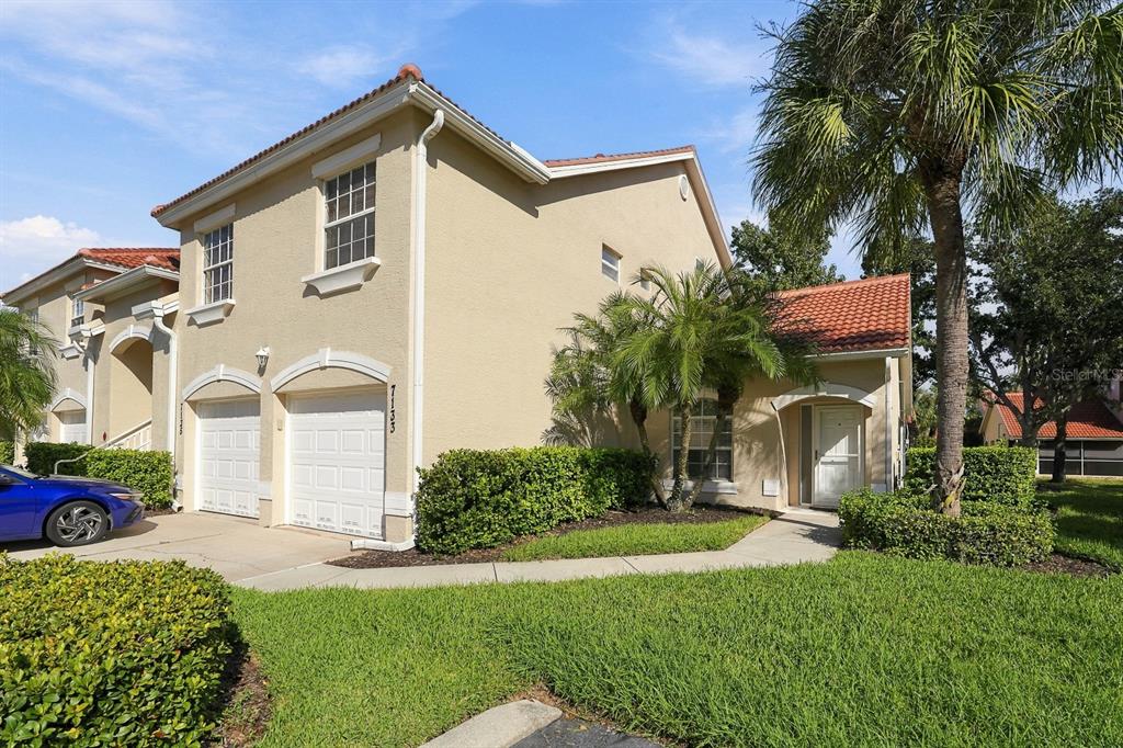 Property for sale at 7133 CEDAR HOLLOW CIRCLE UNIT 22-102, BRADENTON, FL, 34203