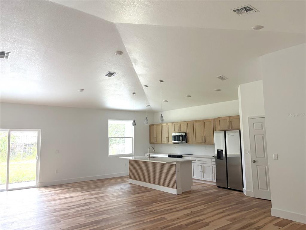 Property for sale at 520 POINSETTIA ROAD, AUBURNDALE, FL, 33823