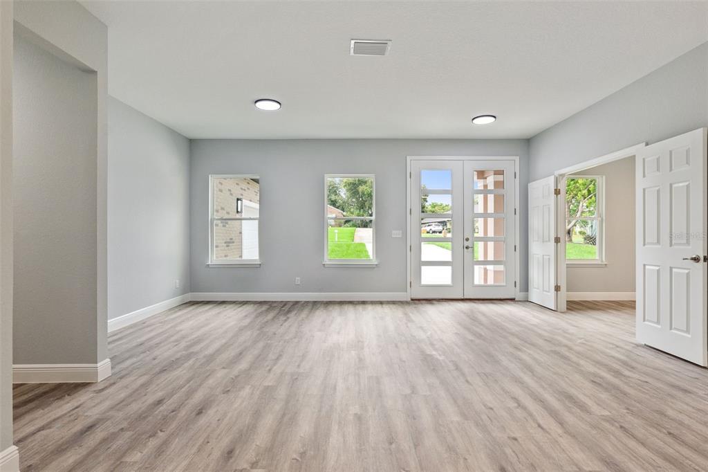 Property for sale at 2043 WATERSEDGE DRIVE, DELTONA, FL, 32738