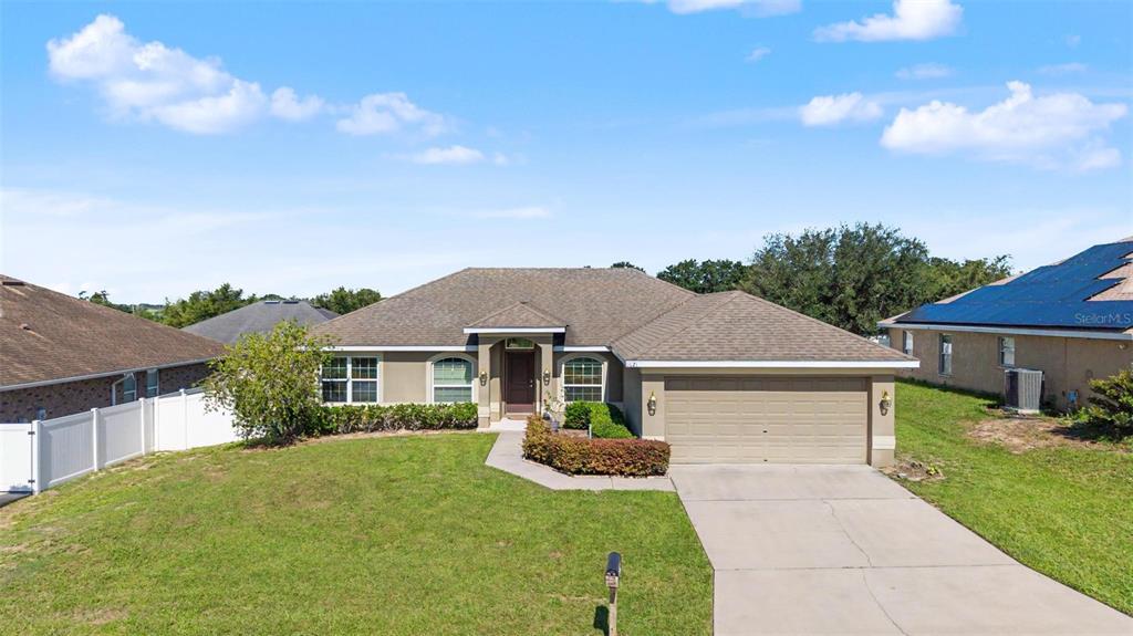 Property for sale at 1621 DOVES VIEW CIRCLE, AUBURNDALE, FL, 33823
