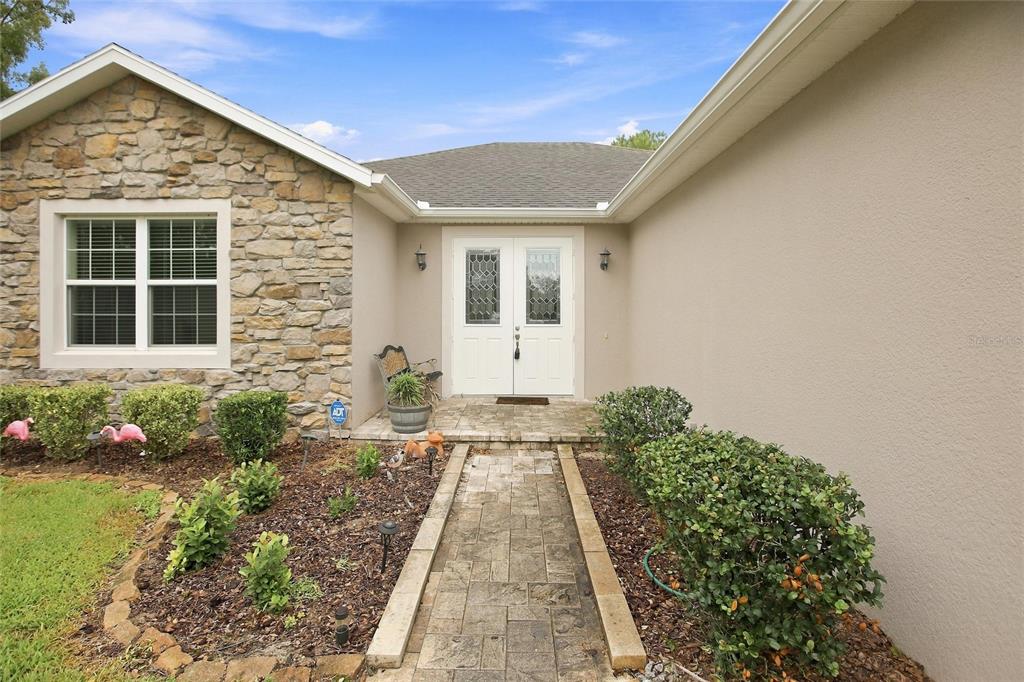 Property for sale at 555 DOWLING CIRCLE, LADY LAKE, FL, 32159