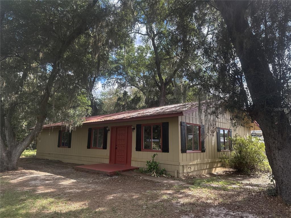 Property for sale at 11345 SE 188TH AVENUE, OCKLAWAHA, FL, 32179