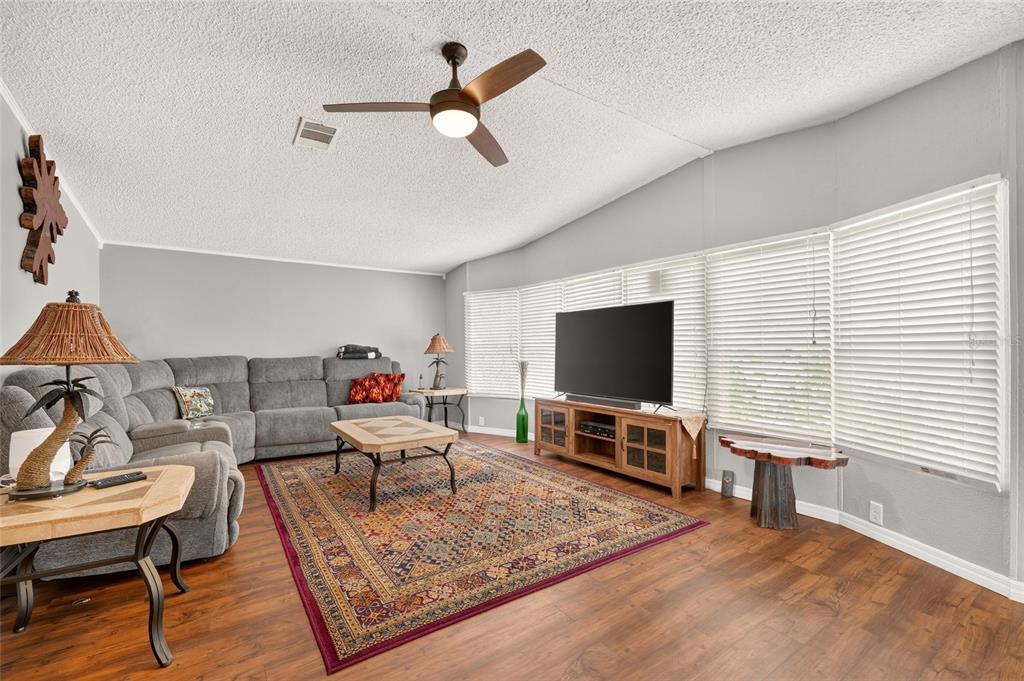 Property for sale at 3401 RAINBOW ROAD, TAVARES, FL, 32778