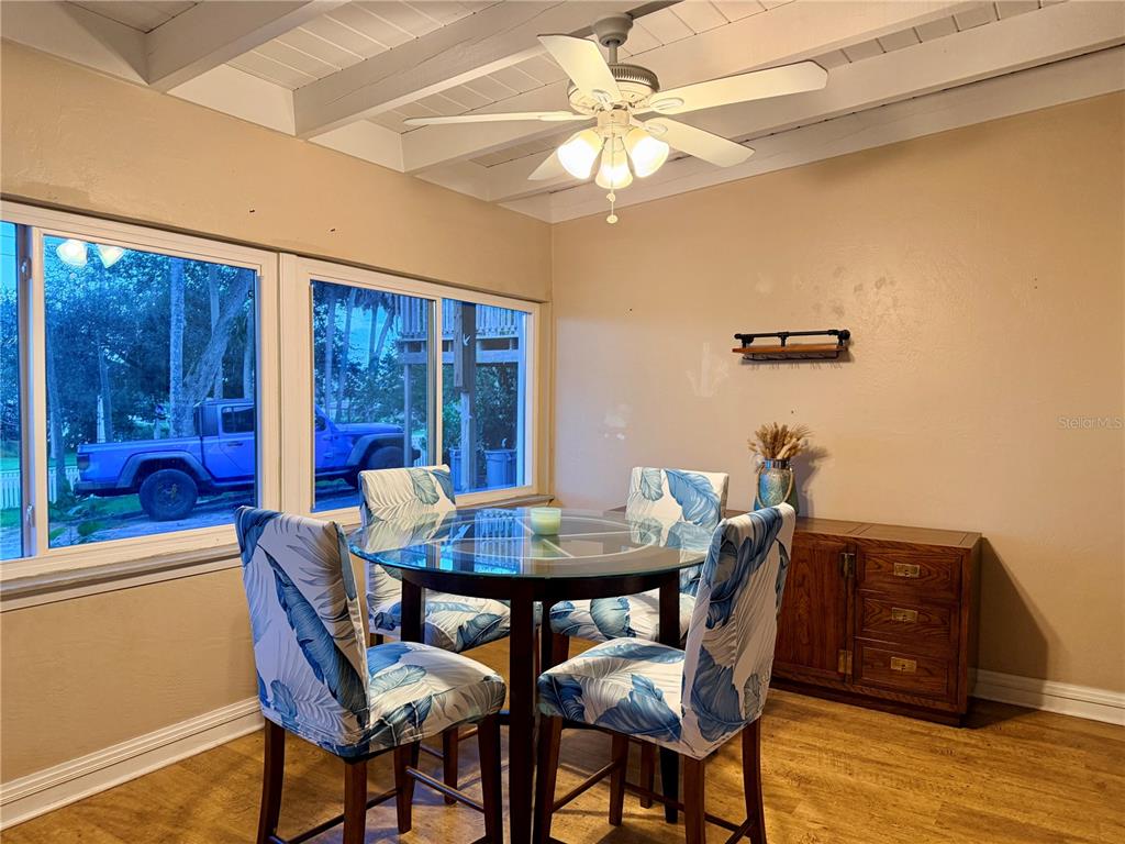 breakfast nook