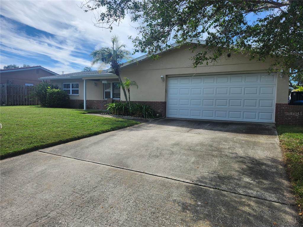 Property for sale at 13800 87TH AVENUE, SEMINOLE, FL, 33776