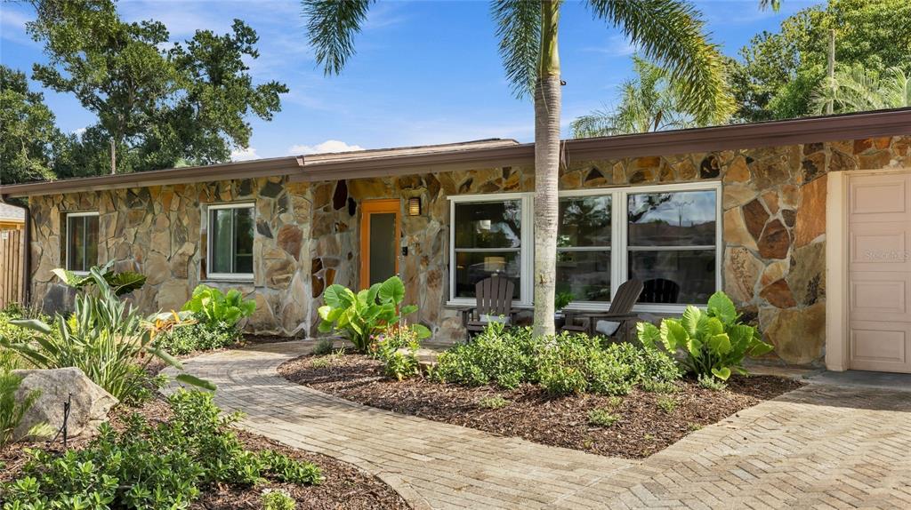 Property for sale at 2630 SUNNYBROOK DRIVE, SARASOTA, FL, 34239