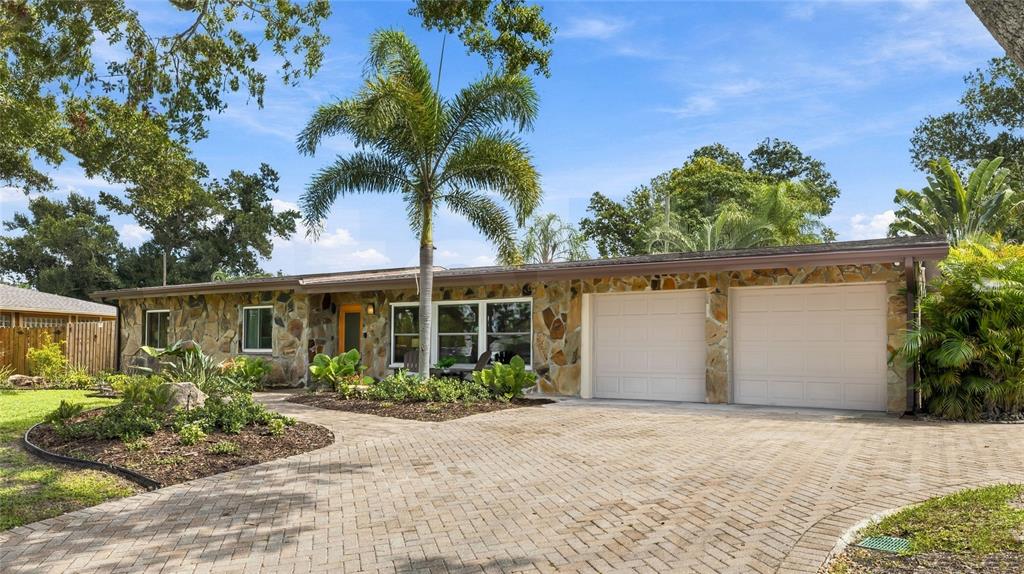 Property for sale at 2630 SUNNYBROOK DRIVE, SARASOTA, FL, 34239
