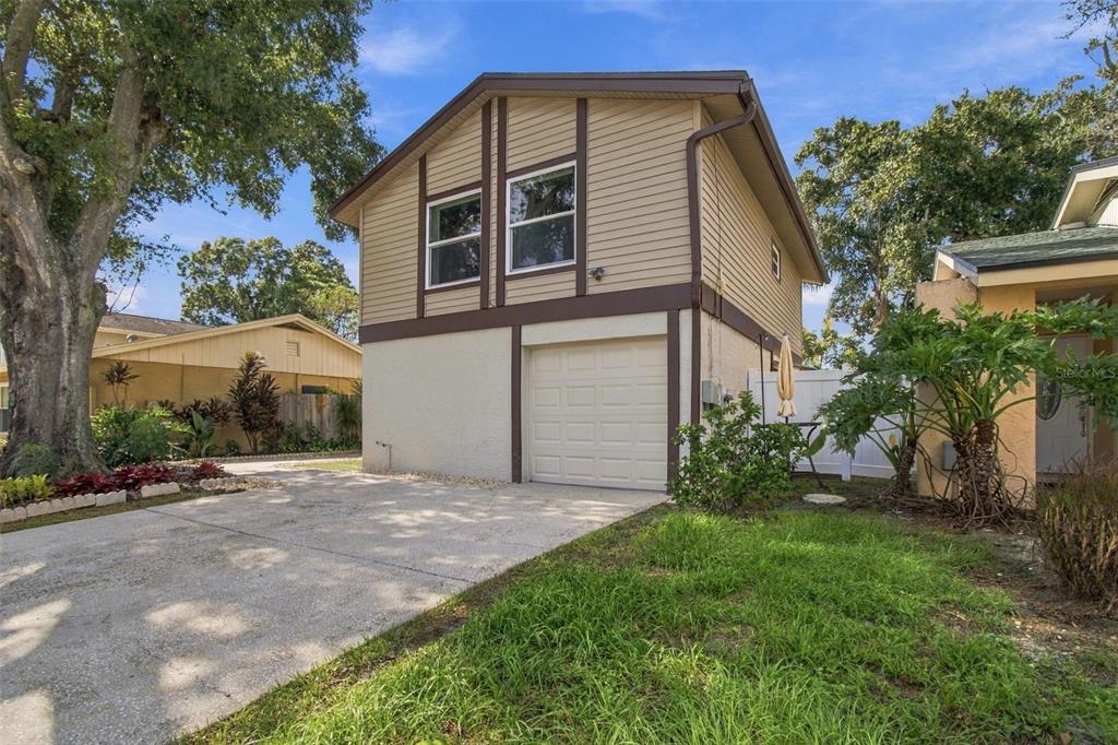 Property for sale at 4830 GROVE POINT DRIVE, TAMPA, FL, 33624