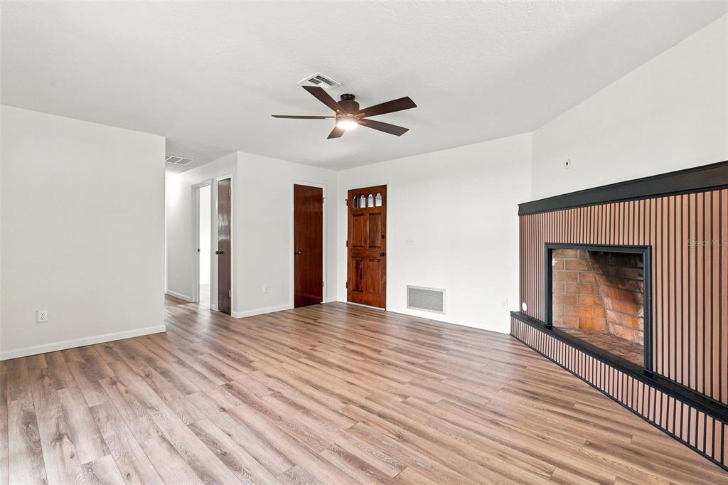 Property for sale at 1441 NE OLD MILL DRIVE, DELTONA, FL, 32725
