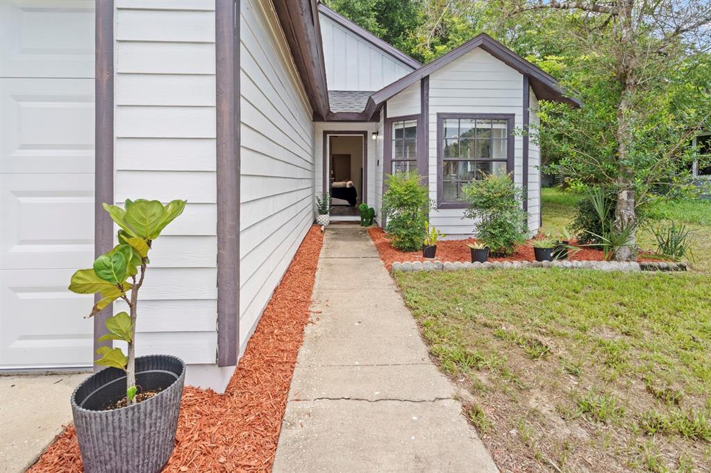 Property for sale at 555 SWALLOW COURT, APOPKA, FL, 32712