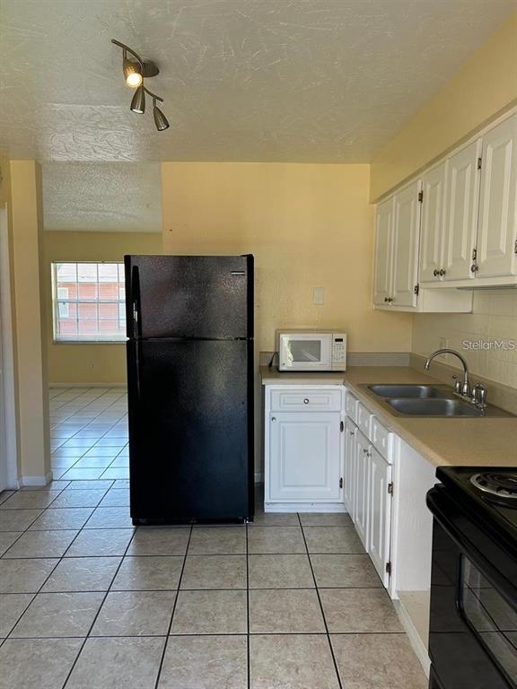 Property for sale at 1627 W OAK RIDGE ROAD UNIT D, ORLANDO, FL, 32809