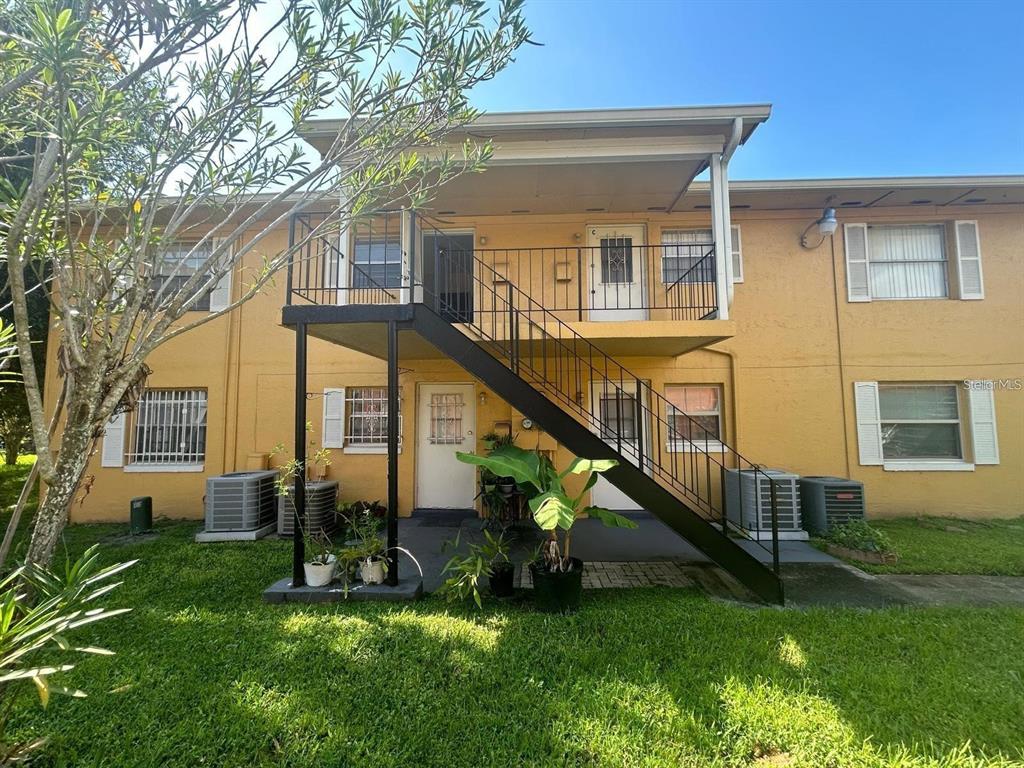 Property for sale at 1627 W OAK RIDGE ROAD UNIT D, ORLANDO, FL, 32809