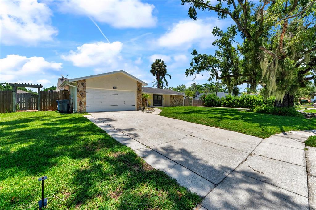Property for sale at 13603 WESTSHIRE DRIVE, TAMPA, FL, 33618