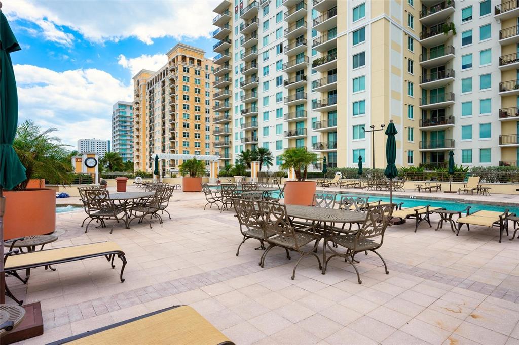 Property for sale at 800 N TAMIAMI TRAIL UNIT 1504, SARASOTA, FL, 34236