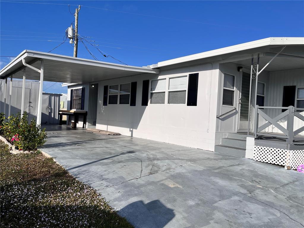 Property for sale at 207 51ST AVENUE PLAZA W UNIT 3, BRADENTON, FL, 34207