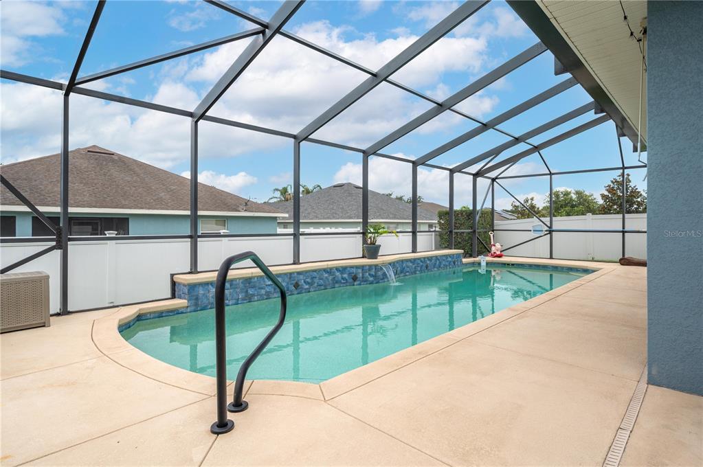 Property for sale at 139 BENTLEY OAKS BOULEVARD, AUBURNDALE, FL, 33823
