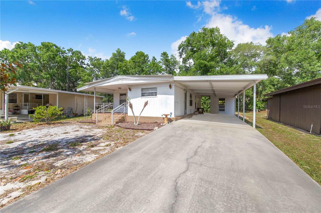 Property for sale at 31 WOODLAND CIRCLE, HAINES CITY, FL, 33844