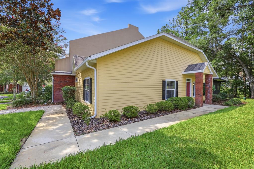 Property for sale at 2760 NW 105TH DRIVE, GAINESVILLE, FL, 32606