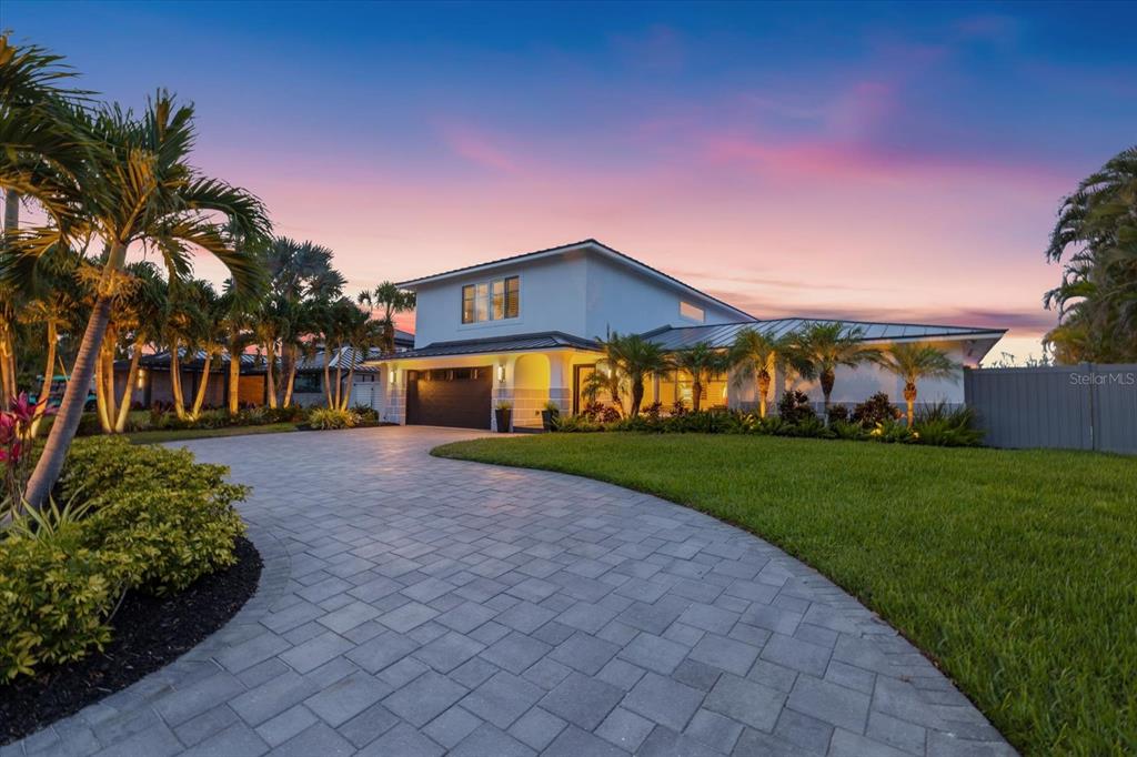 Property for sale at 813 IDLEWILD WAY, SARASOTA, FL, 34242
