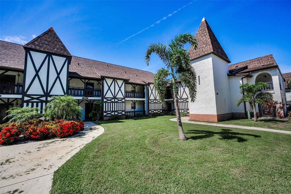 Property for sale at 320 N BAYSHORE BOULEVARD UNIT 107, CLEARWATER, FL, 33759
