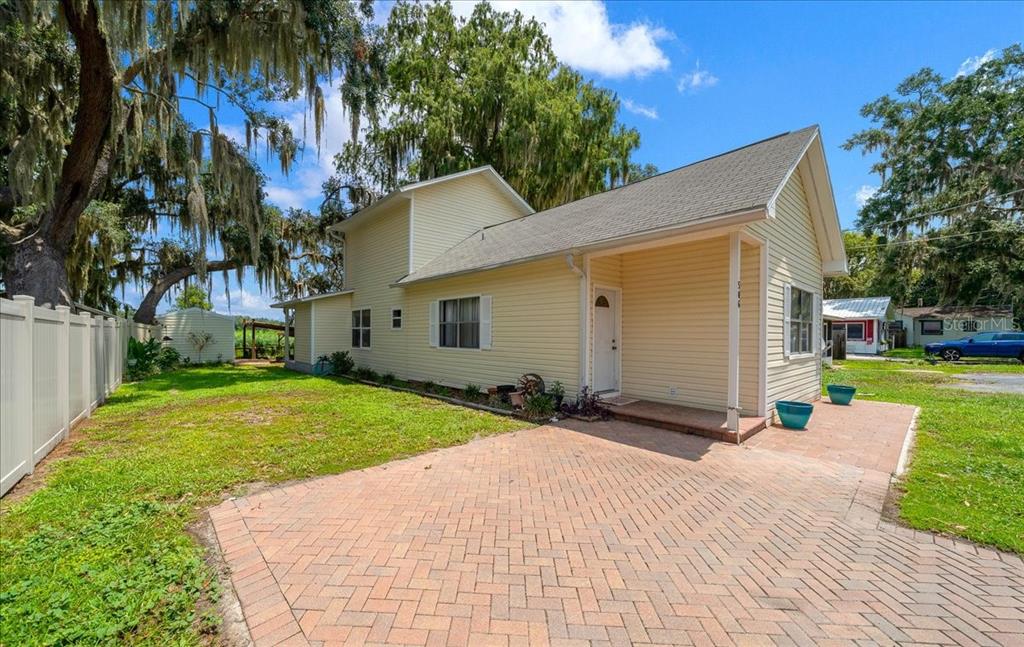 Property for sale at 506 LAKE STREET, INVERNESS, FL, 34450