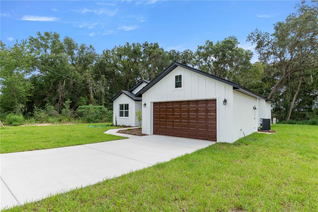 Property for sale at 100 WILLOW RD, OCALA, FL, 34472