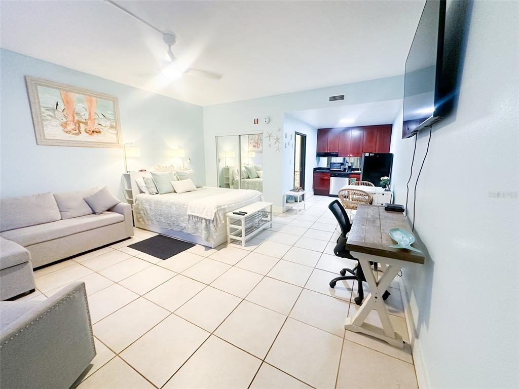 Property for sale at 611 DESTINY DRIVE UNIT 501, RUSKIN, FL, 33570