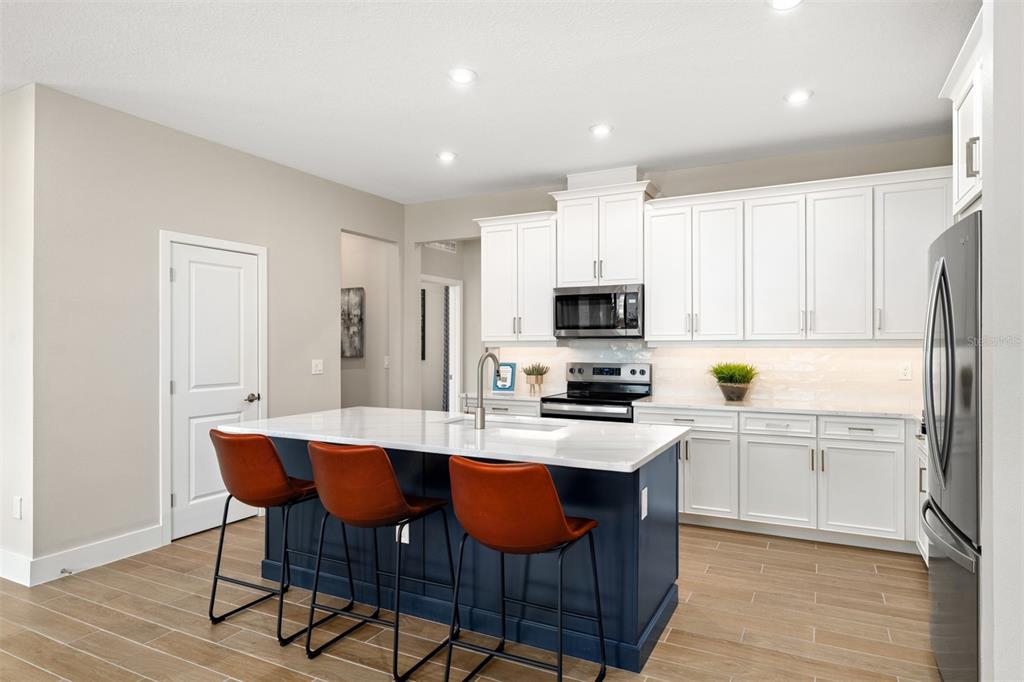 Rainwood Pinnacle Model Kitchen