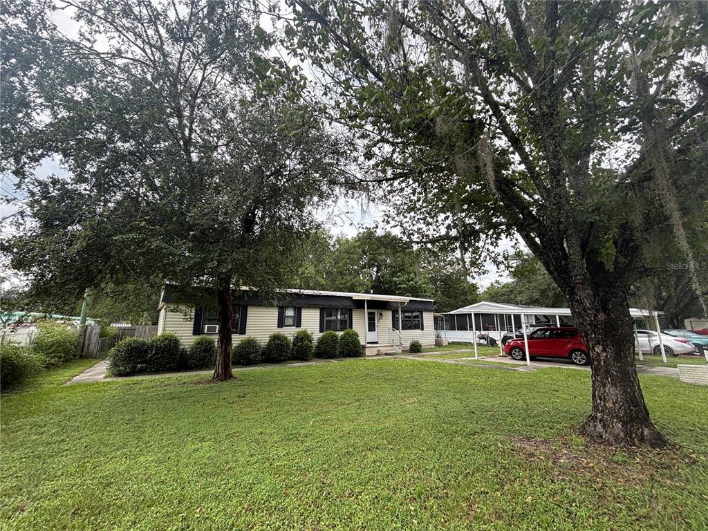 Property for sale at 3728 NE 59TH AVENUE, SILVER SPRINGS, FL, 34488